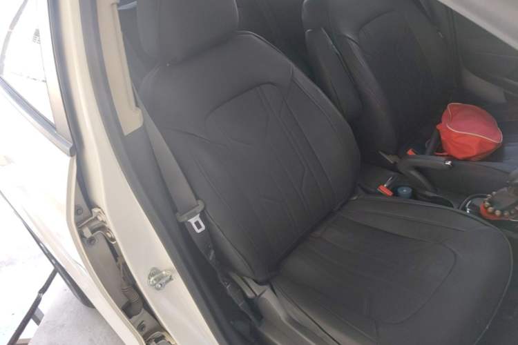 Used Buick Encore 2017 18T Automatic Two-Wheel Drive Urban Leading Model Right Front Seat