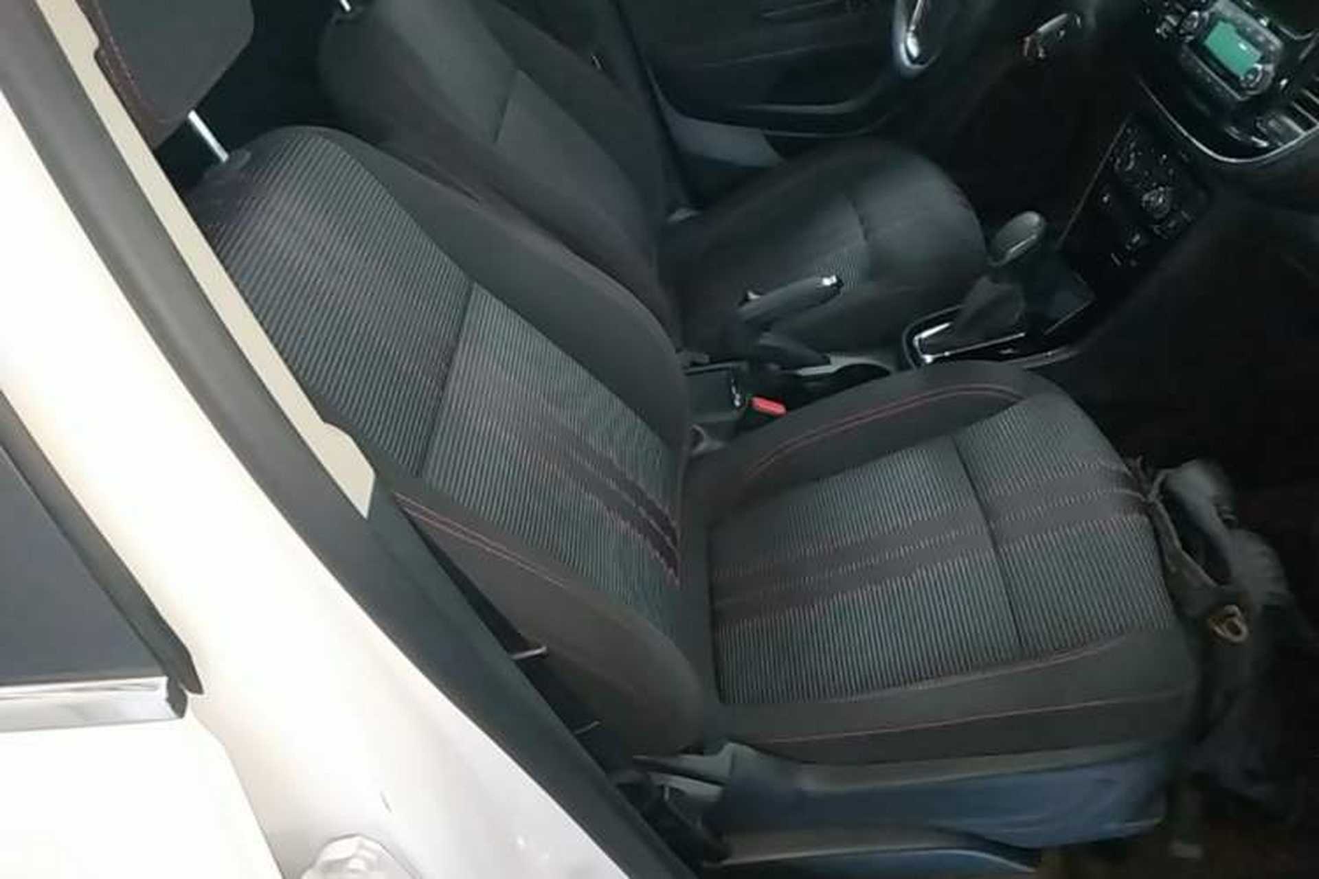 Used Buick Encore 2017 18T Automatic Two-Wheel Drive Urban Leading Model Right Front Seat