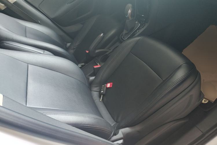 Used Buick Encore 2017 18T Automatic Two-Wheel Drive Urban Leading Model Right Front Seat