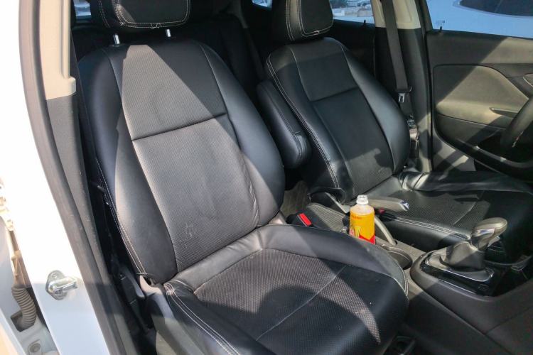 Used Buick Encore 2017 18T Automatic Two-Wheel Drive Urban Leading Model Right Front Seat