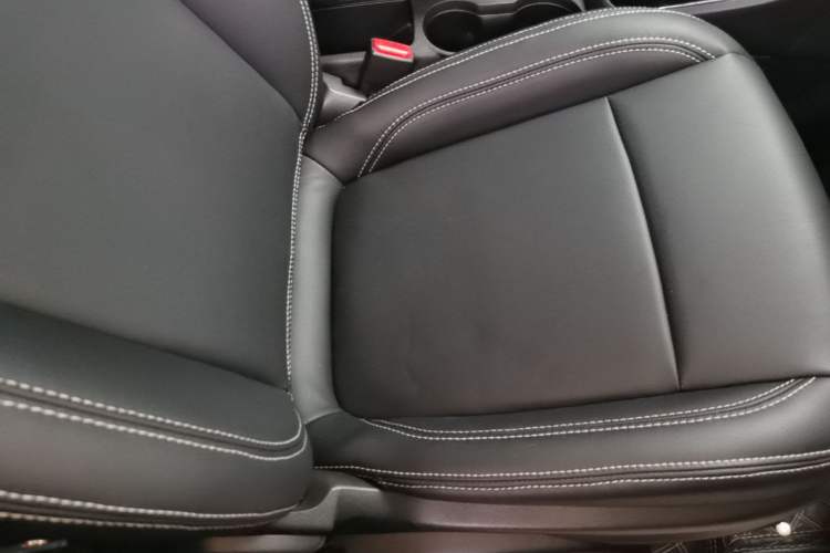 Used Buick Encore 2017 18T Automatic Two-Wheel Drive Urban Leading Model Right Front Seat