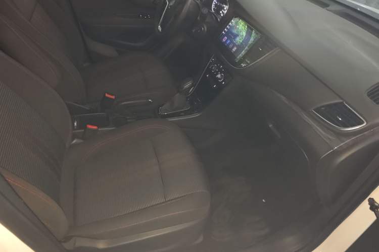 Used Buick Encore 2017 18T Automatic Two-Wheel Drive Urban Leading Model Right Front Seat