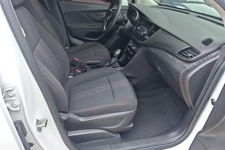 Used Buick Encore 2017 18T Automatic Two-Wheel Drive Urban Leading Model Right Front Seat