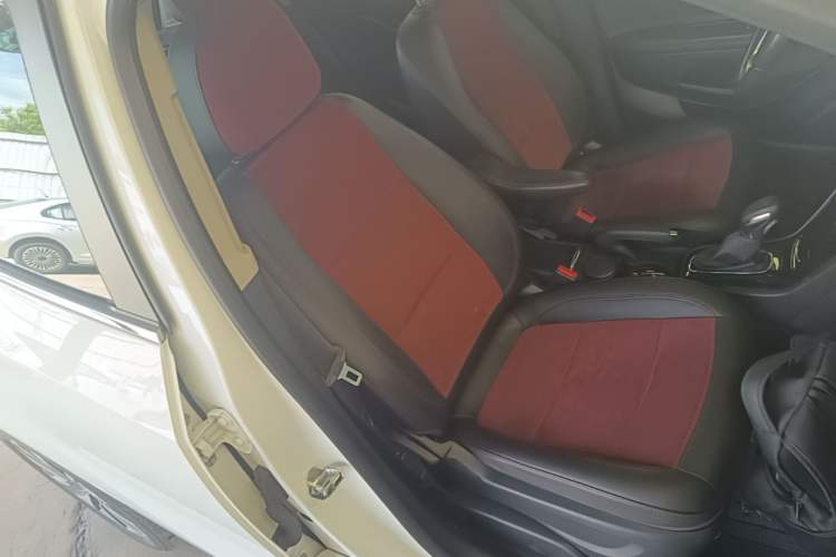 Used Buick Encore 2017 18T Automatic Two-Wheel Drive Urban Elite Model Right Front Seat