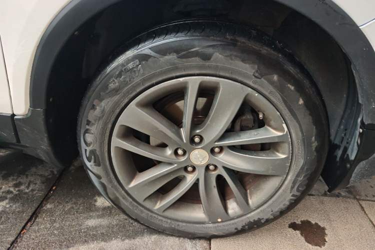Used Buick Encore 2017 18T Automatic Two-Wheel Drive Urban Leading Model Right Front Wheel Hub