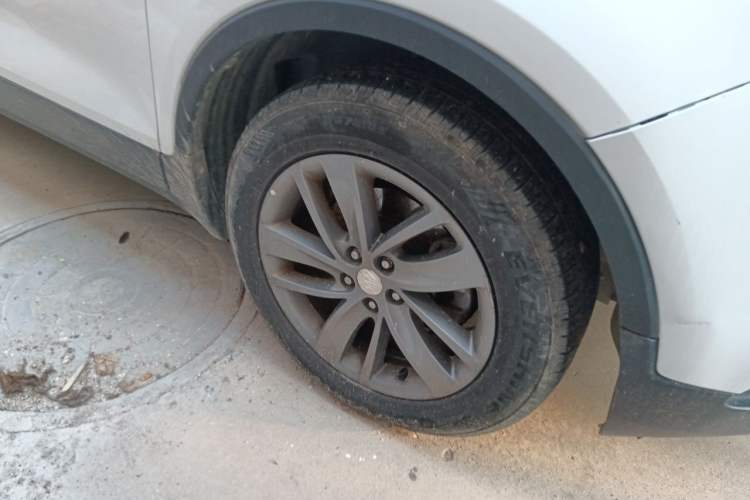 Used Buick Encore 2017 18T Automatic Two-Wheel Drive Urban Leading Model Right Front Wheel Hub