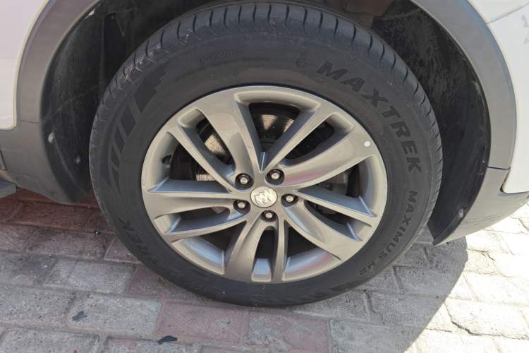 Used Buick Encore 2017 18T Automatic Two-Wheel Drive Urban Leading Model Right Front Wheel Hub