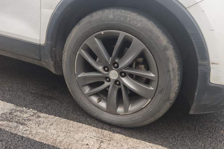 Used Buick Encore 2017 18T Automatic Two-Wheel Drive Urban Leading Model Right Front Wheel Hub