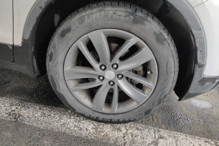 Used Buick Encore 2017 18T Automatic Two-Wheel Drive Urban Leading Model Right Front Wheel Hub
