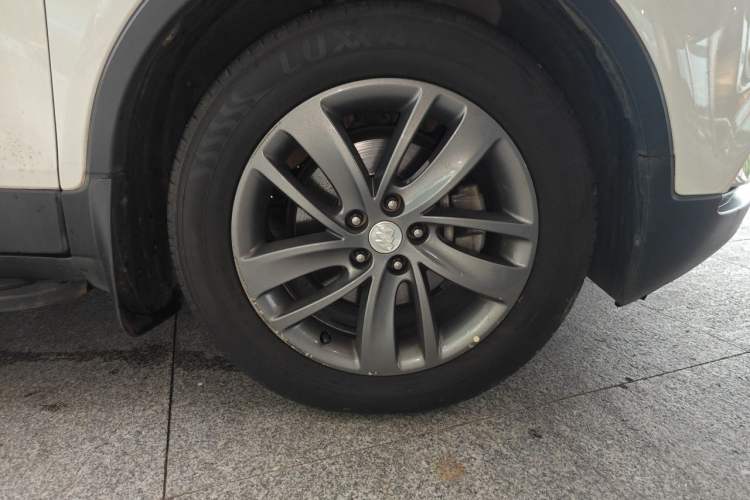 Used Buick Encore 2017 18T Automatic Two-Wheel Drive Urban Leading Model Right Front Wheel Hub