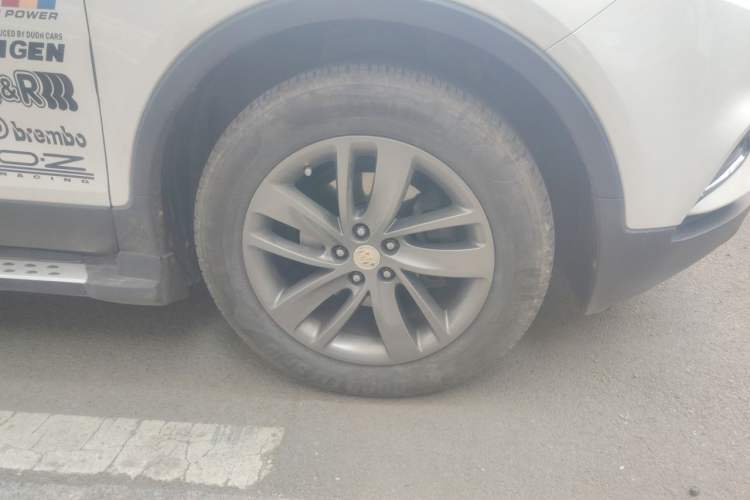 Used Buick Encore 2017 18T Automatic Two-Wheel Drive Urban Leading Model Right Front Wheel Hub
