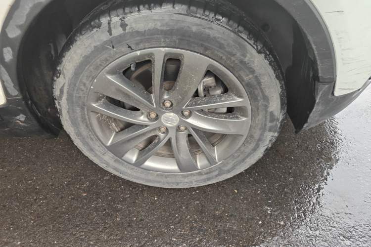 Used Buick Encore 2017 18T Automatic Two-Wheel Drive Urban Leading Model Right Front Wheel Hub