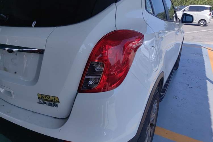 Used Buick Encore 2017 18T Automatic Two-Wheel Drive Urban Leading Model Right Rear Taillight