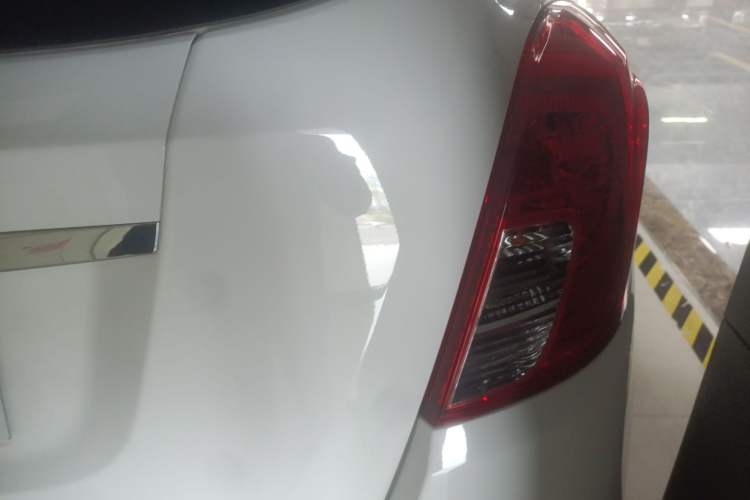 Used Buick Encore 2017 18T Automatic Two-Wheel Drive Urban Leading Model Right Rear Taillight