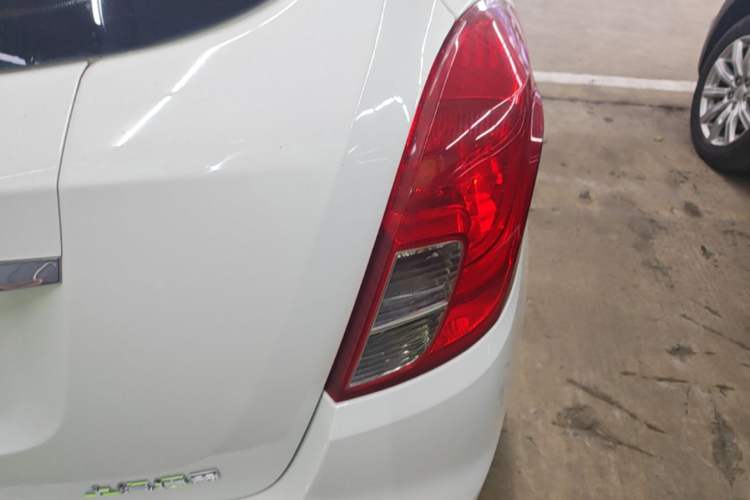 Used Buick Encore 2017 18T Automatic Two-Wheel Drive Urban Fashion Model Right Rear Taillight