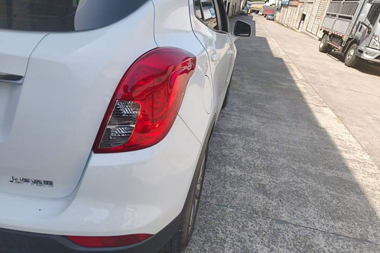 Used Buick Encore 2017 18T Automatic Two-Wheel Drive Urban Leading Model Right Rear Taillight