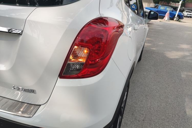 Used Buick Encore 2017 18T Automatic Two-Wheel Drive Urban Leading Model Right Rear Taillight