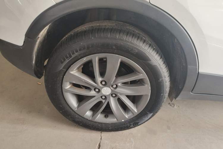Used Buick Encore 2017 18T Automatic Two-Wheel Drive Urban Leading Model Right Rear Wheel Hub