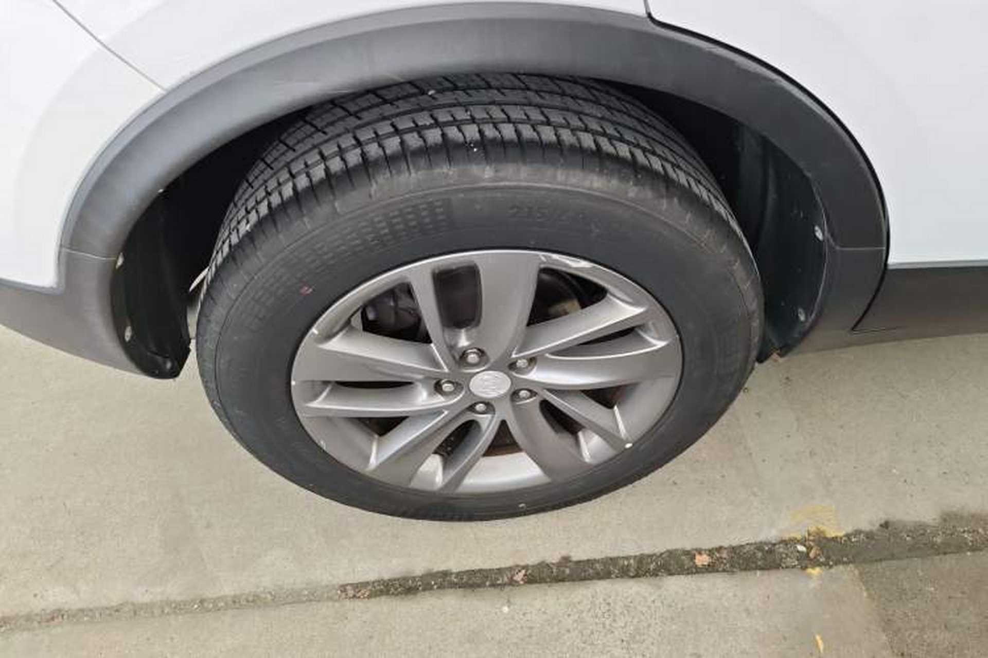 Used Buick Encore 2017 18T Automatic Two-Wheel Drive Urban Leading Model Right Rear Wheel Hub