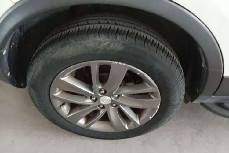 Used Buick Encore 2017 18T Automatic Two-Wheel Drive Urban Leading Model Right Rear Wheel Hub