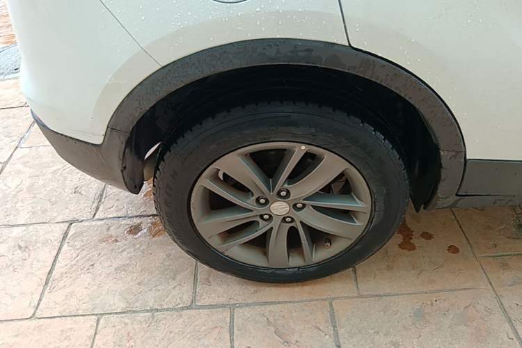 Used Buick Encore 2017 18T Automatic Two-Wheel Drive Urban Leading Model Right Rear Wheel Hub