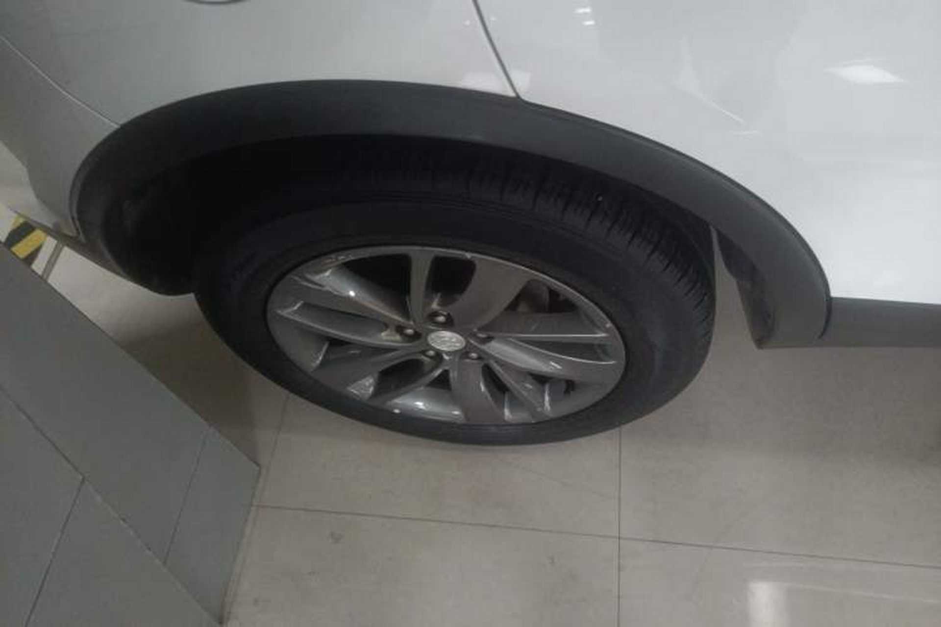 Used Buick Encore 2017 18T Automatic Two-Wheel Drive Urban Leading Model Right Rear Wheel Hub