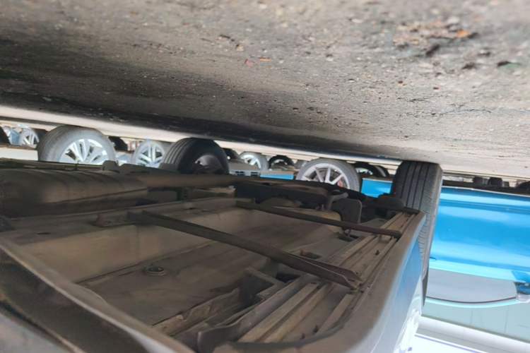 Used Buick Encore 2017 18T Automatic Two-Wheel Drive Urban Leading Model Right Side Sill
