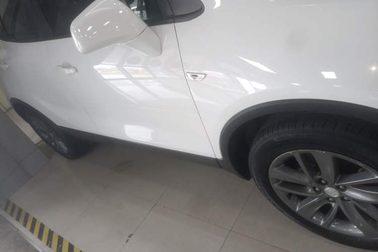 Used Buick Encore 2017 18T Automatic Two-Wheel Drive Urban Leading Model Right Side Sill