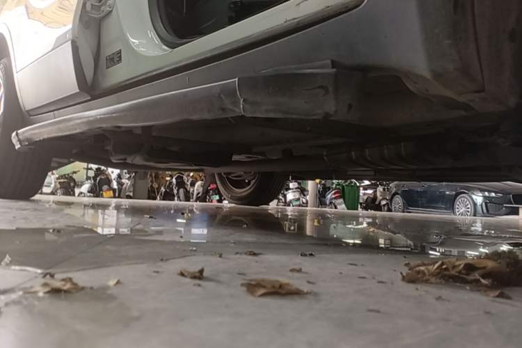 Used Buick Encore 2017 18T Automatic Two-Wheel Drive Urban Leading Model Right Side Sill
