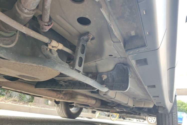Used Buick Encore 2017 18T Automatic Two-Wheel Drive Urban Leading Model Right Side Sill