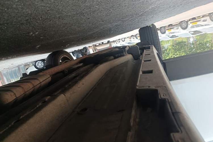 Used Buick Encore 2017 18T Automatic Two-Wheel Drive Urban Fashion Model Right Side Sill