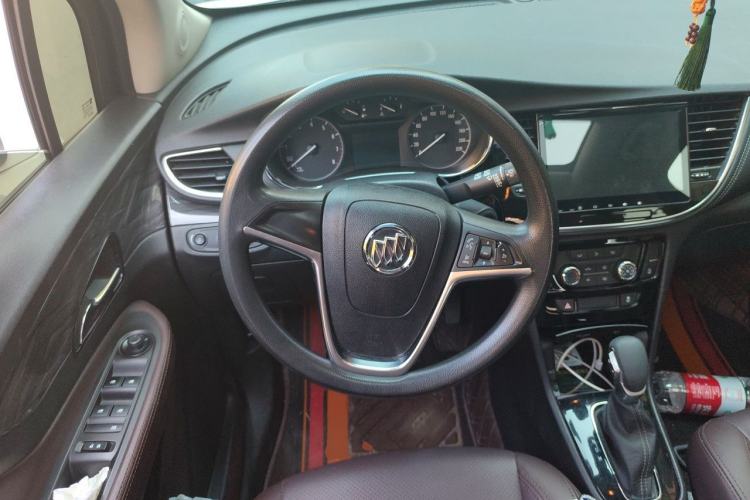 Used Buick Encore 2017 18T Automatic Two-Wheel Drive Urban Leading Model Steering Wheel
