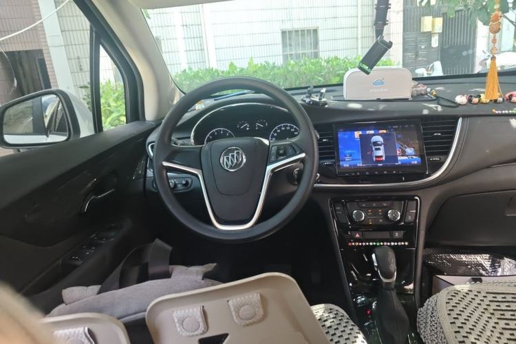 Used Buick Encore 2017 18T Automatic Two-Wheel Drive Urban Leading Model Steering Wheel