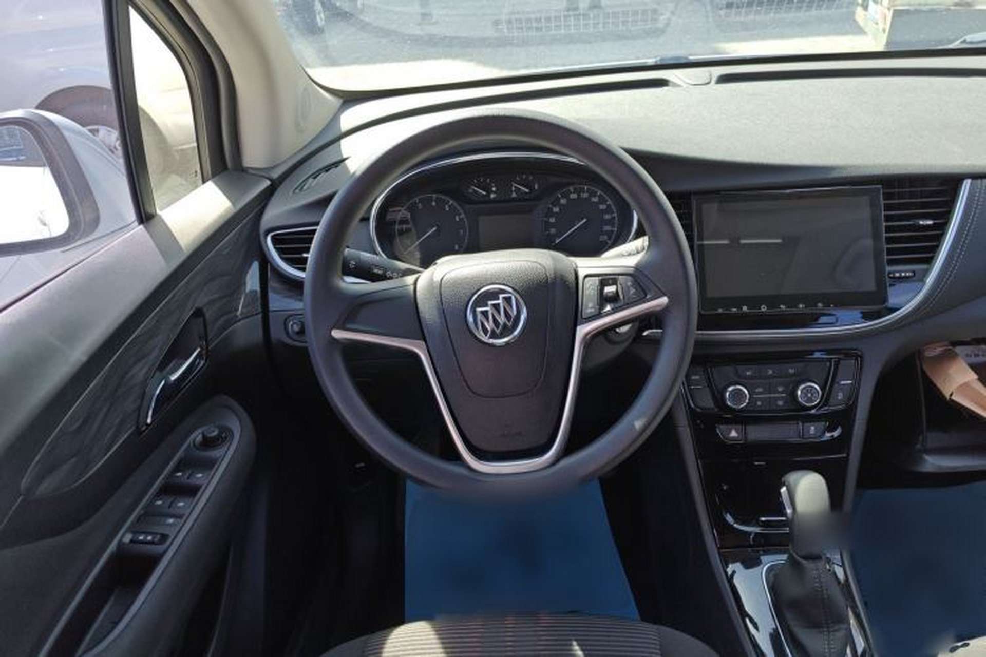 Used Buick Encore 2017 18T Automatic Two-Wheel Drive Urban Leading Model Steering Wheel
