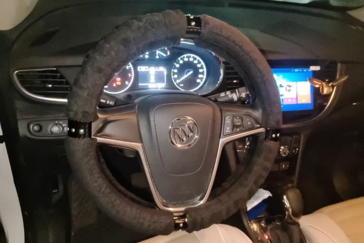 Used Buick Encore 2017 18T Automatic Two-Wheel Drive Urban Leading Model Steering Wheel