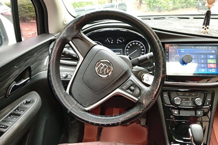 Used Buick Encore 2017 18T Automatic Two-Wheel Drive Urban Leading Model Steering Wheel