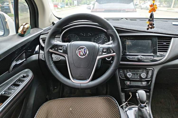 Used Buick Encore 2017 18T Automatic Two-Wheel Drive Urban Elite Model Steering Wheel