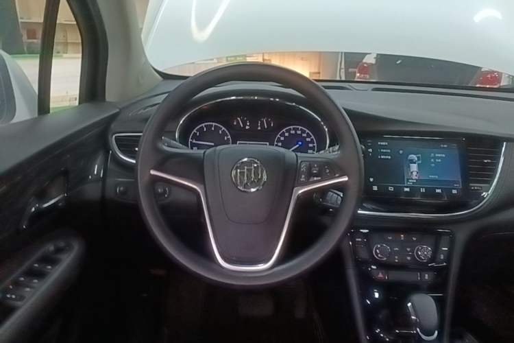 Used Buick Encore 2017 18T Automatic Two-Wheel Drive Urban Leading Model Steering Wheel