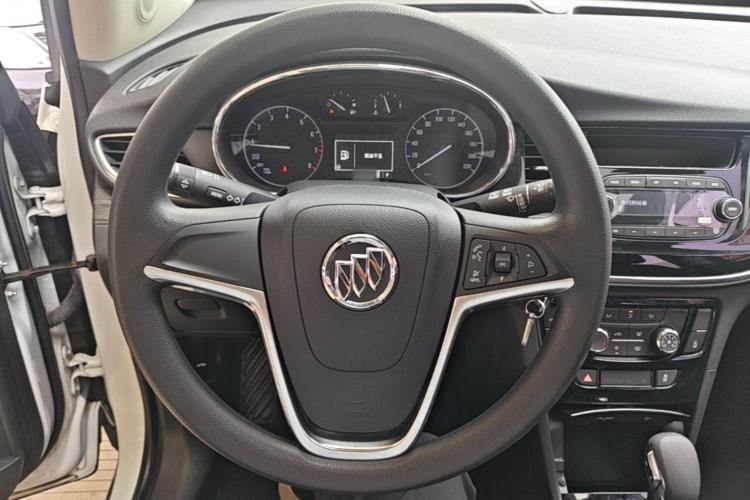 Used Buick Encore 2017 18T Automatic Two-Wheel Drive Urban Leading Model Steering Wheel