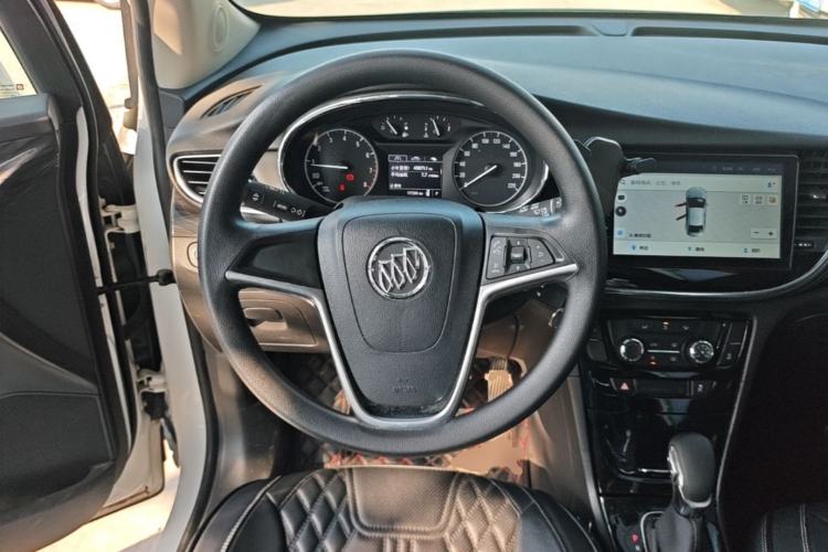 Used Buick Encore 2017 18T Automatic Two-Wheel Drive Urban Leading Model Steering Wheel