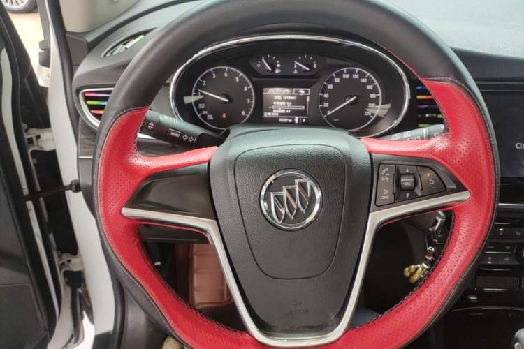 Used Buick Encore 2017 18T Automatic Two-Wheel Drive Urban Leading Model Steering Wheel