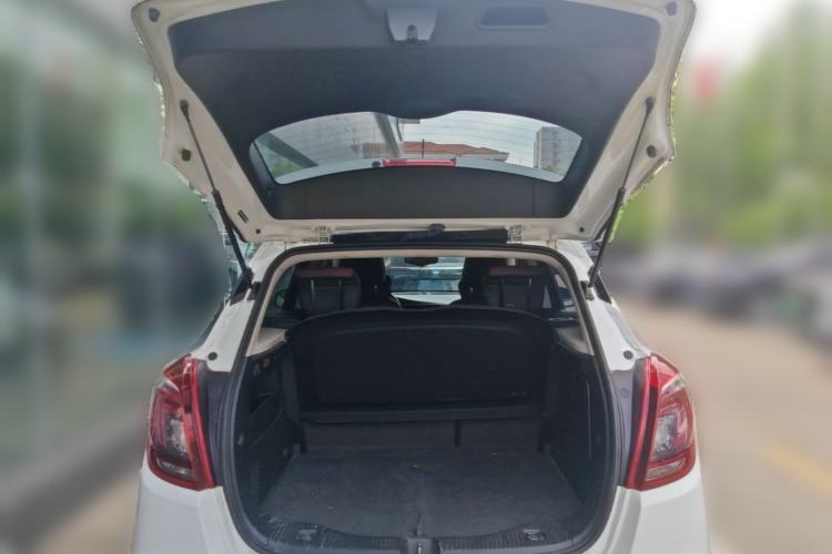 Used Buick Encore 2017 18T Automatic Two-Wheel Drive Urban Elite Model Trunk