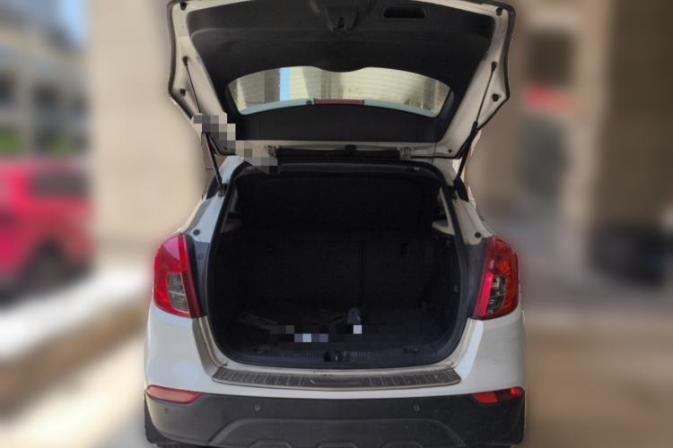 Used Buick Encore 2017 18T Automatic Two-Wheel Drive Urban Fashion Model Trunk