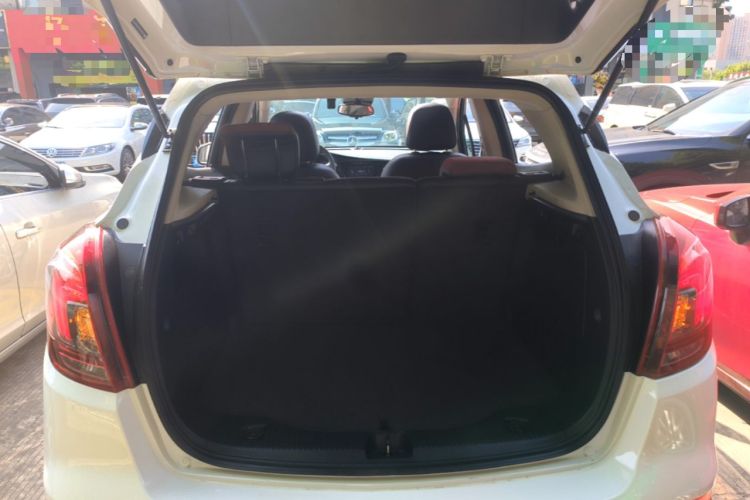 Used Buick Encore 2017 18T Automatic Two-Wheel Drive Urban Elite Model Trunk