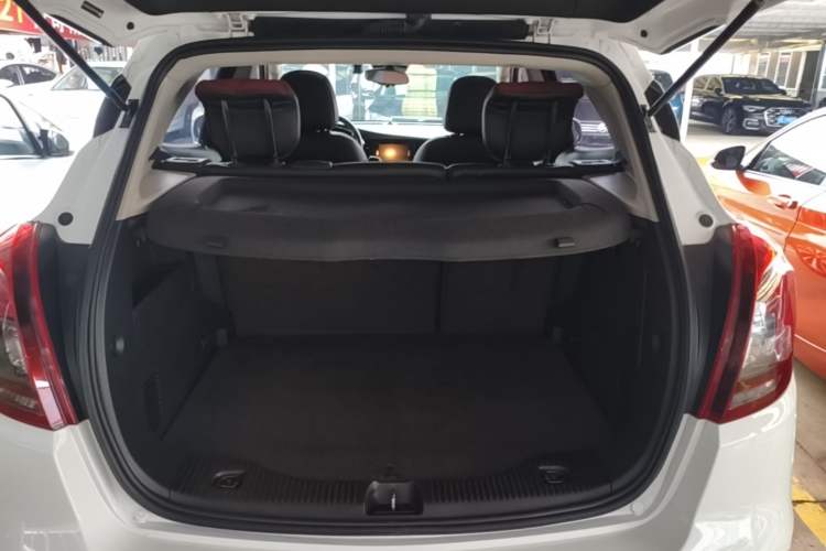 Used Buick Encore 2017 18T Automatic Two-Wheel Drive Urban Elite Model Trunk