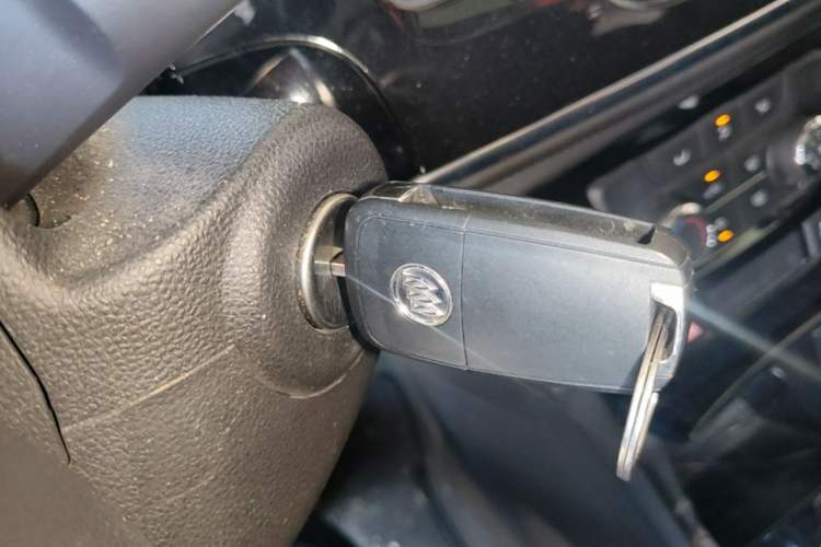 Used Buick Encore 2017 18T Automatic Two-Wheel Drive Urban Leading Model Vehicle Key