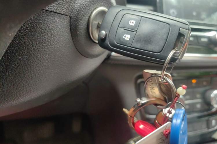 Used Buick Encore 2017 18T Automatic Two-Wheel Drive Urban Leading Model Vehicle Key