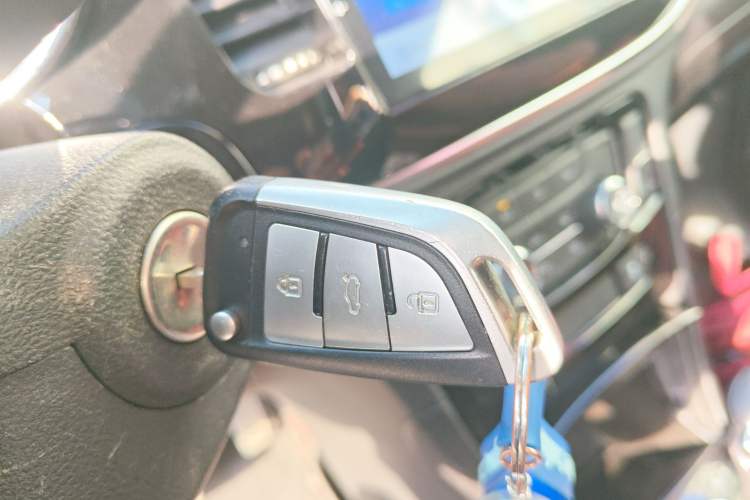 Used Buick Encore 2017 18T Automatic Two-Wheel Drive Urban Leading Model Vehicle Key