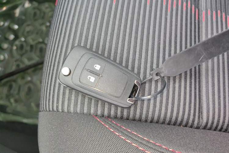 Used Buick Encore 2017 18T Automatic Two-Wheel Drive Urban Leading Model Vehicle Key