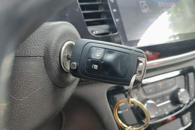 Used Buick Encore 2017 18T Automatic Two-Wheel Drive Urban Leading Model Vehicle Key